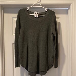 Women’s Size XL Dark Gray Knit Sweater